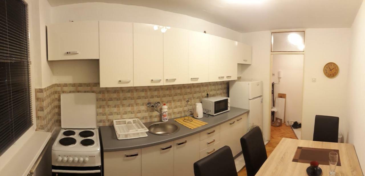 Apartment Ambrela 2 Saraievo Exterior foto